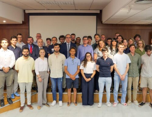 Sevilla inaugura la 23ª Escuela de Verano de la Comunidad de Ciudades Ariane en la Universidad de Sevilla en el día del primer lanzamiento de Ariane 6