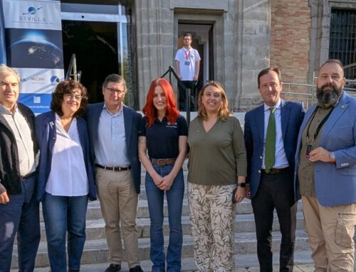 Sara García Alonso inspira a jóvenes sevillanos en su visita al Museo Casa de la Ciencia, donde ha sido nombrada por Álvaro Pimentel embajadora de la Presidencia de Sevilla de Comunidad de Ciudades Ariane (CVA)